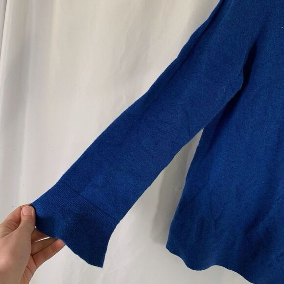 Talbots Lambs Wool Blend Sweater Women's Medium Petite Blue Knit Long Sleeve - Picture 4 of 6